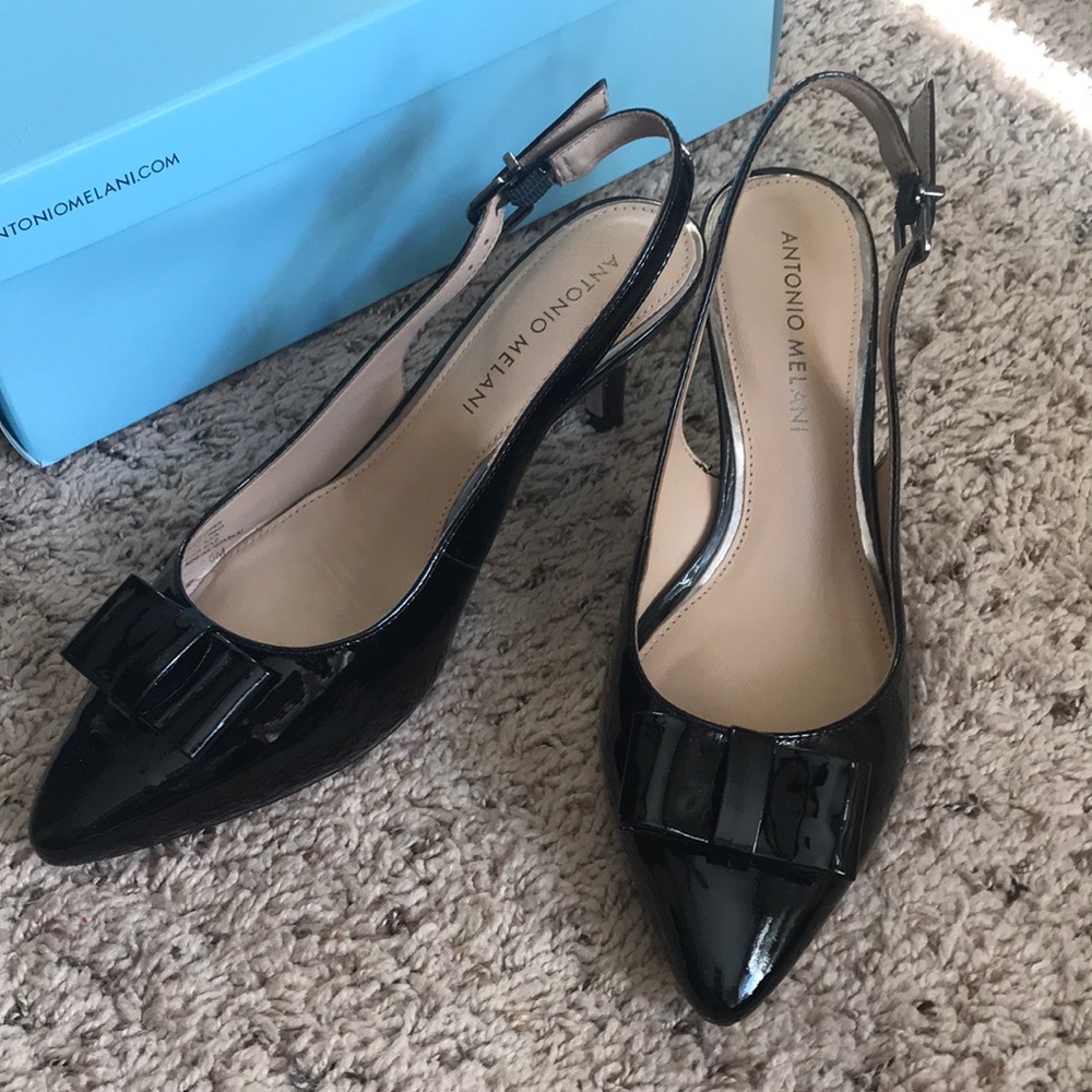 Antonio Melani kitten heel.